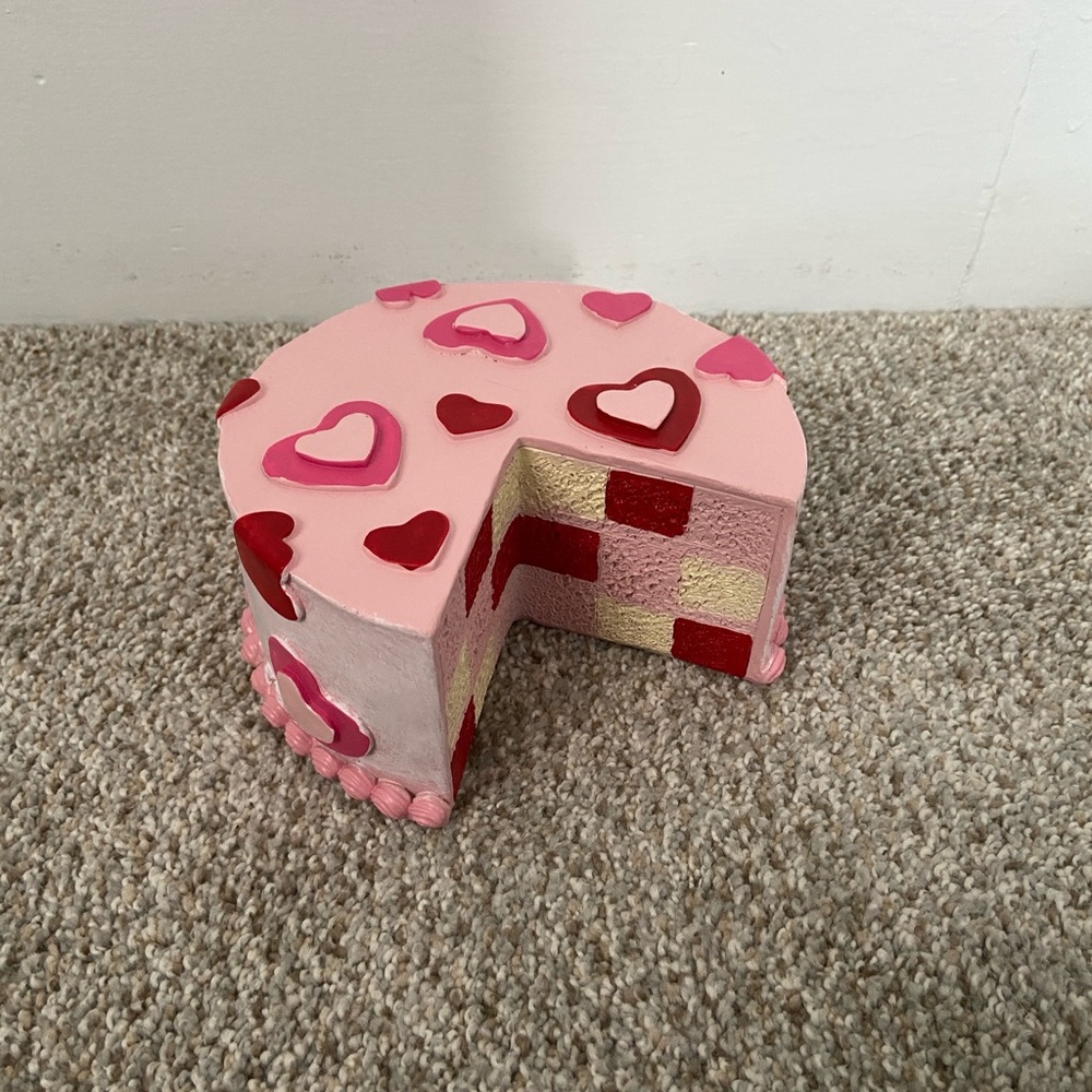 Ecco Faux Valentines Day Cake